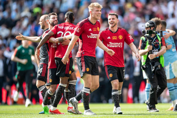 给予他充分 给予他充分