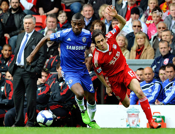 这位年轻前 这位年轻前