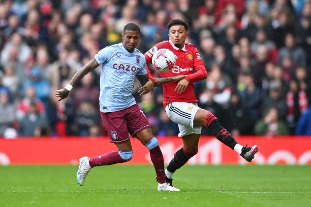 身材高大且 身材高大且